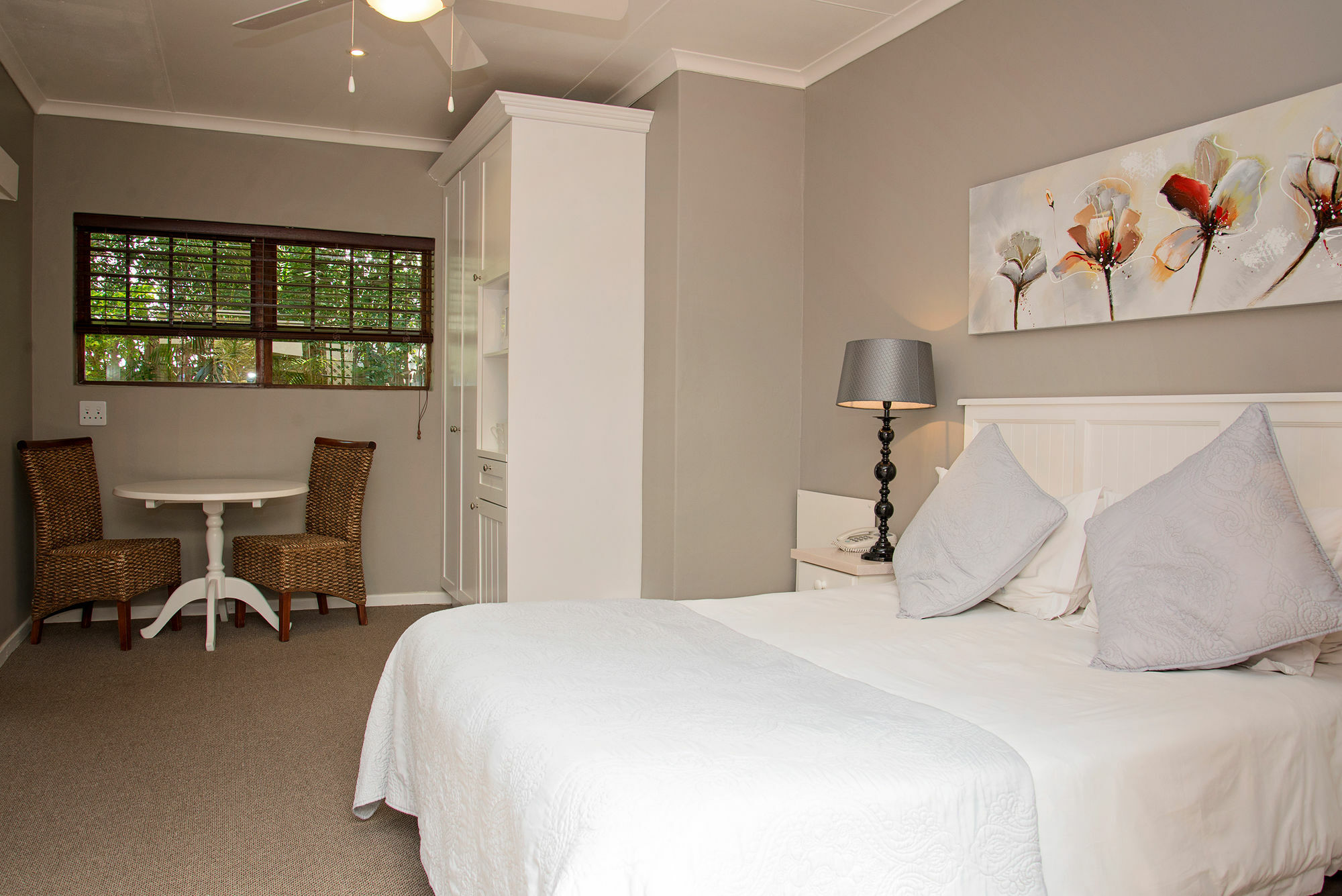 Bayside Guesthouse Port Elizabeth Dış mekan fotoğraf